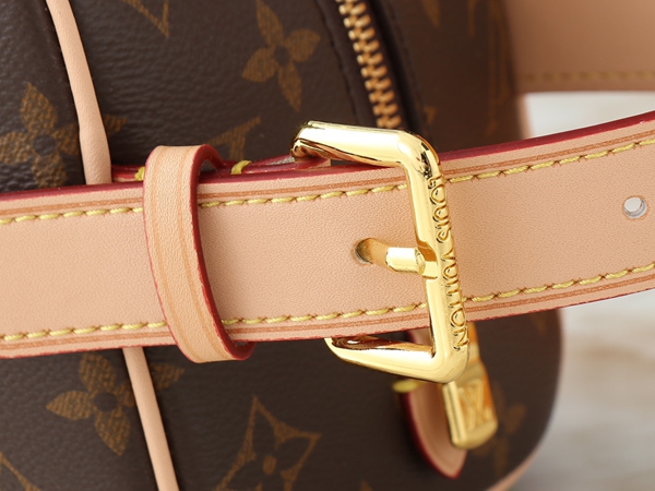 ルイヴィトンバッグ素材ディテール